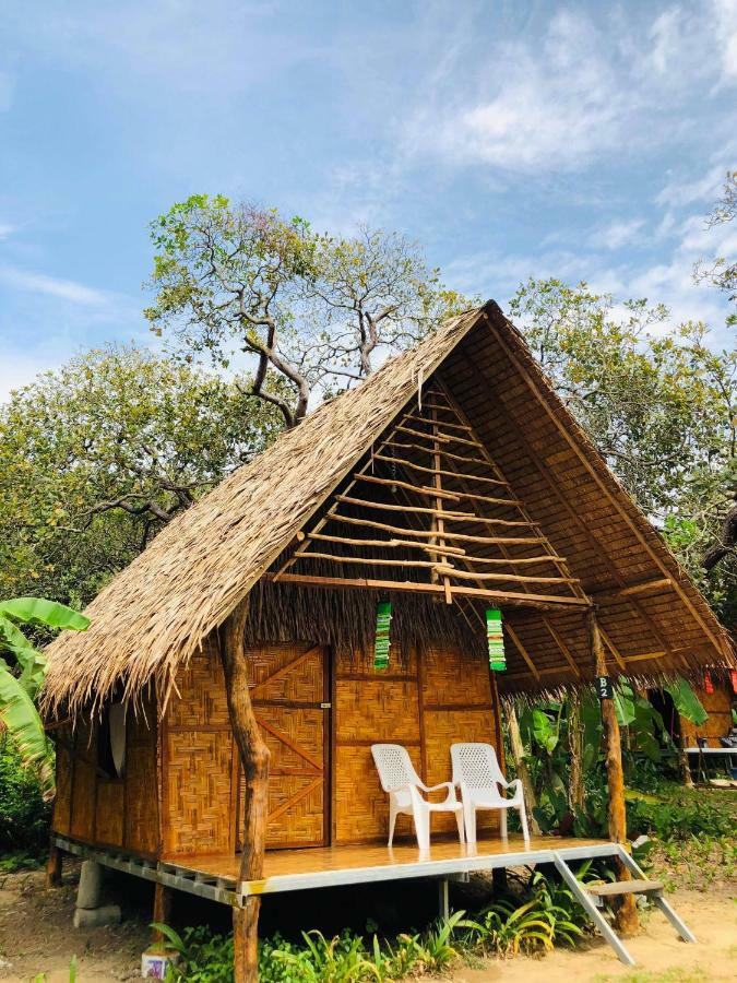 Chalee Tropicana Bungalow Koh Phayam Exterior foto
